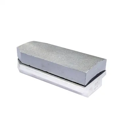 ما هو الرياضي المفضل لدياموند فيكرت؟